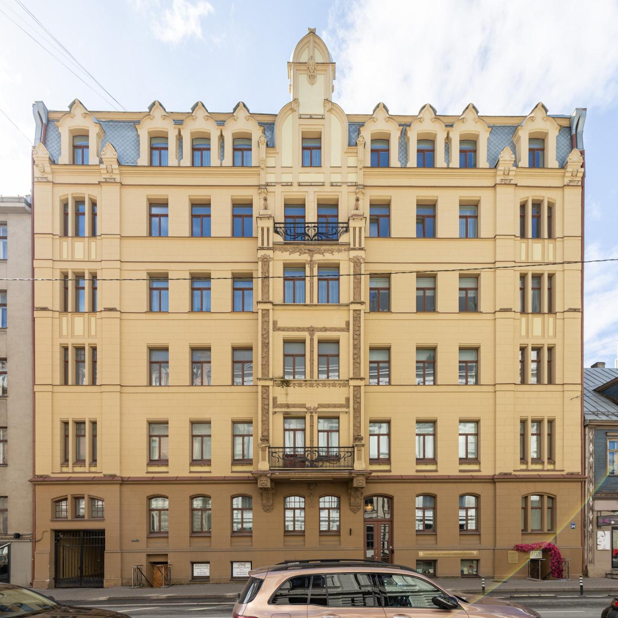 Compact Next To Jrt Appartement Riga